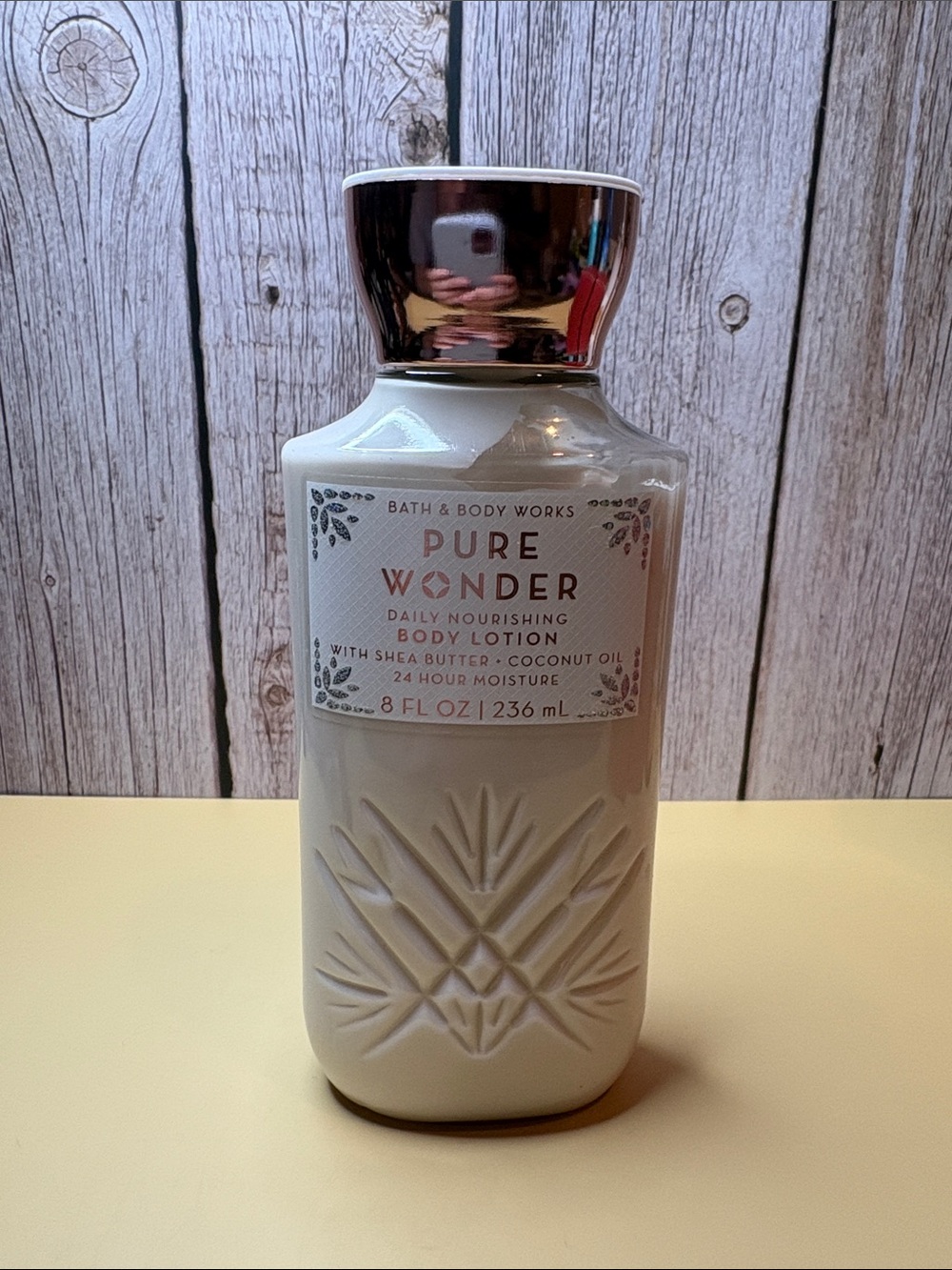 Bath & body works pure wonder body lotion